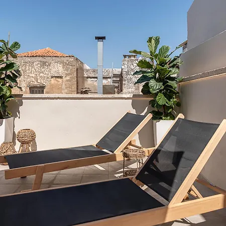 Steki Luxury 3 Χανιά